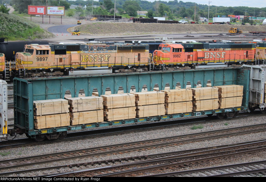 GRYR 324